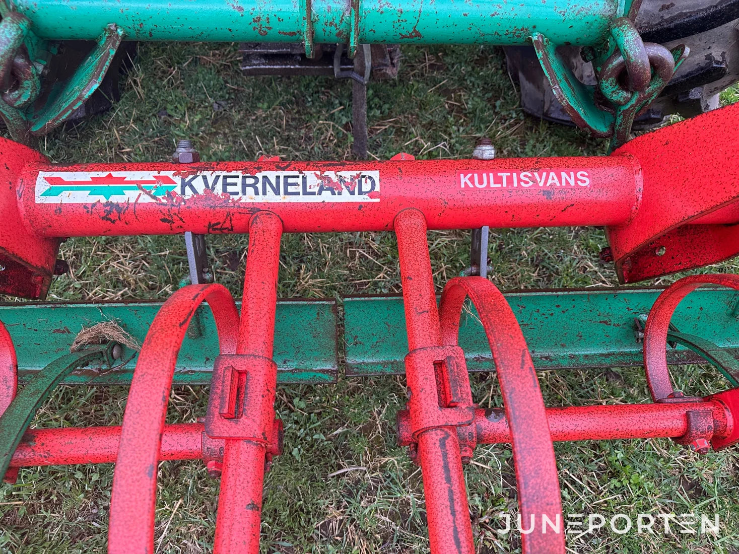 Harv Kverneland Kultisvans 3,3 m