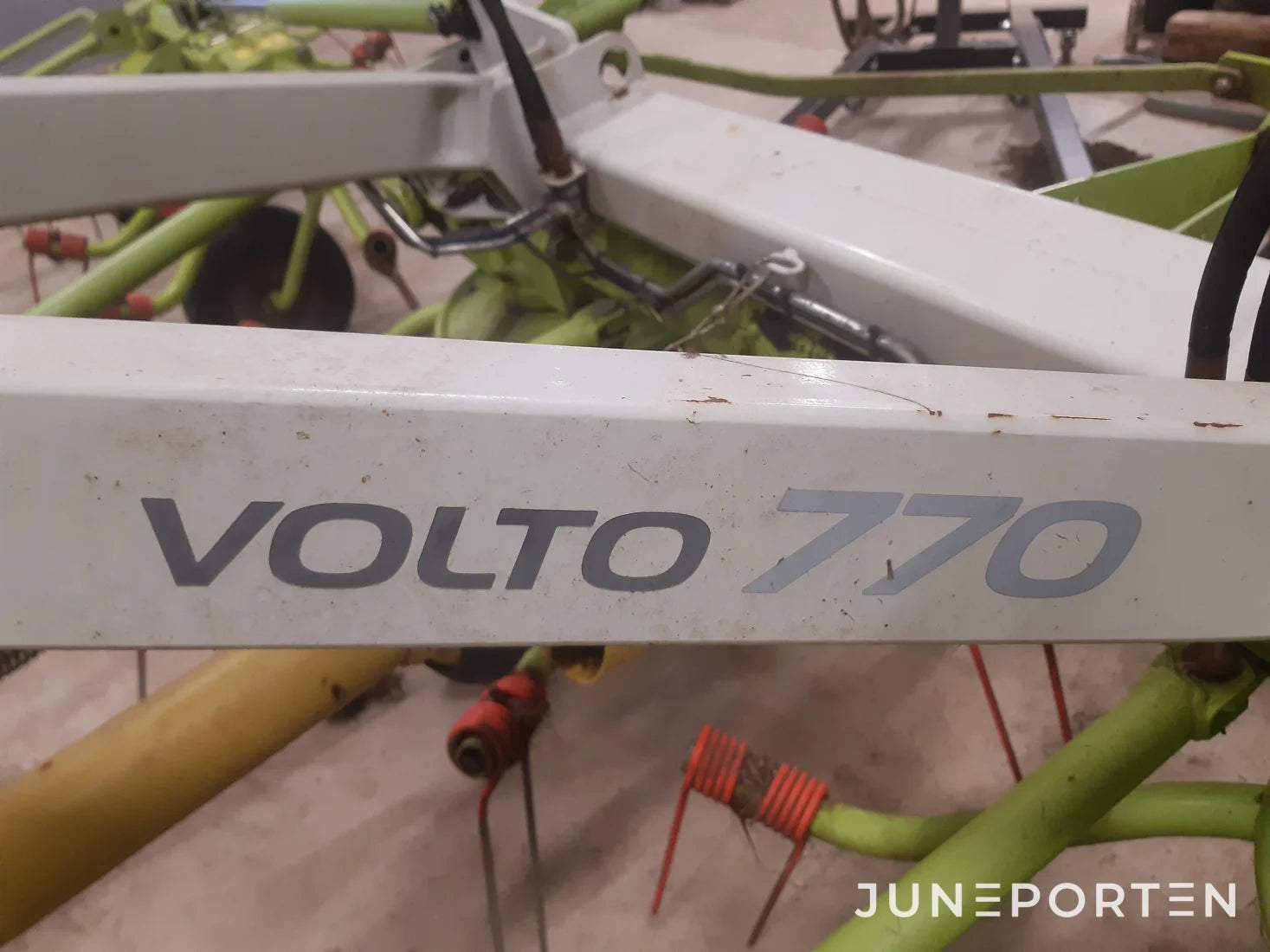 Hövändare Claas Volto 770