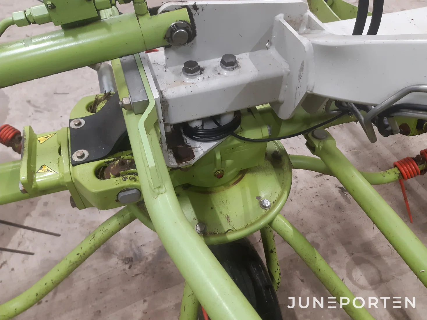 Hövändare Claas Volto 770