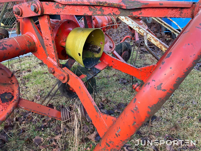 Hövändare KUHN 440