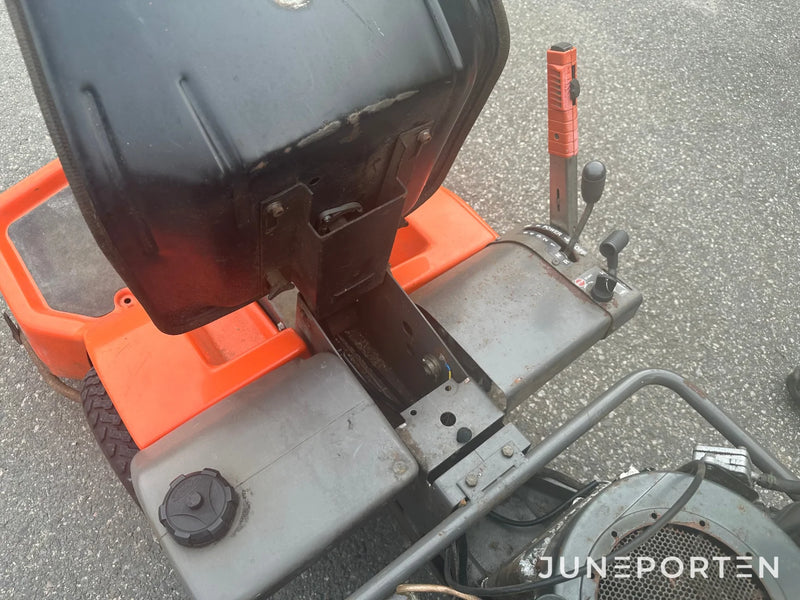 Åkgräsklippare Husqvarna Raider 850-10