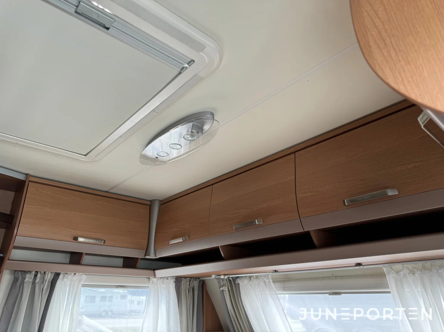 Husvagn Knaus W04 Sport