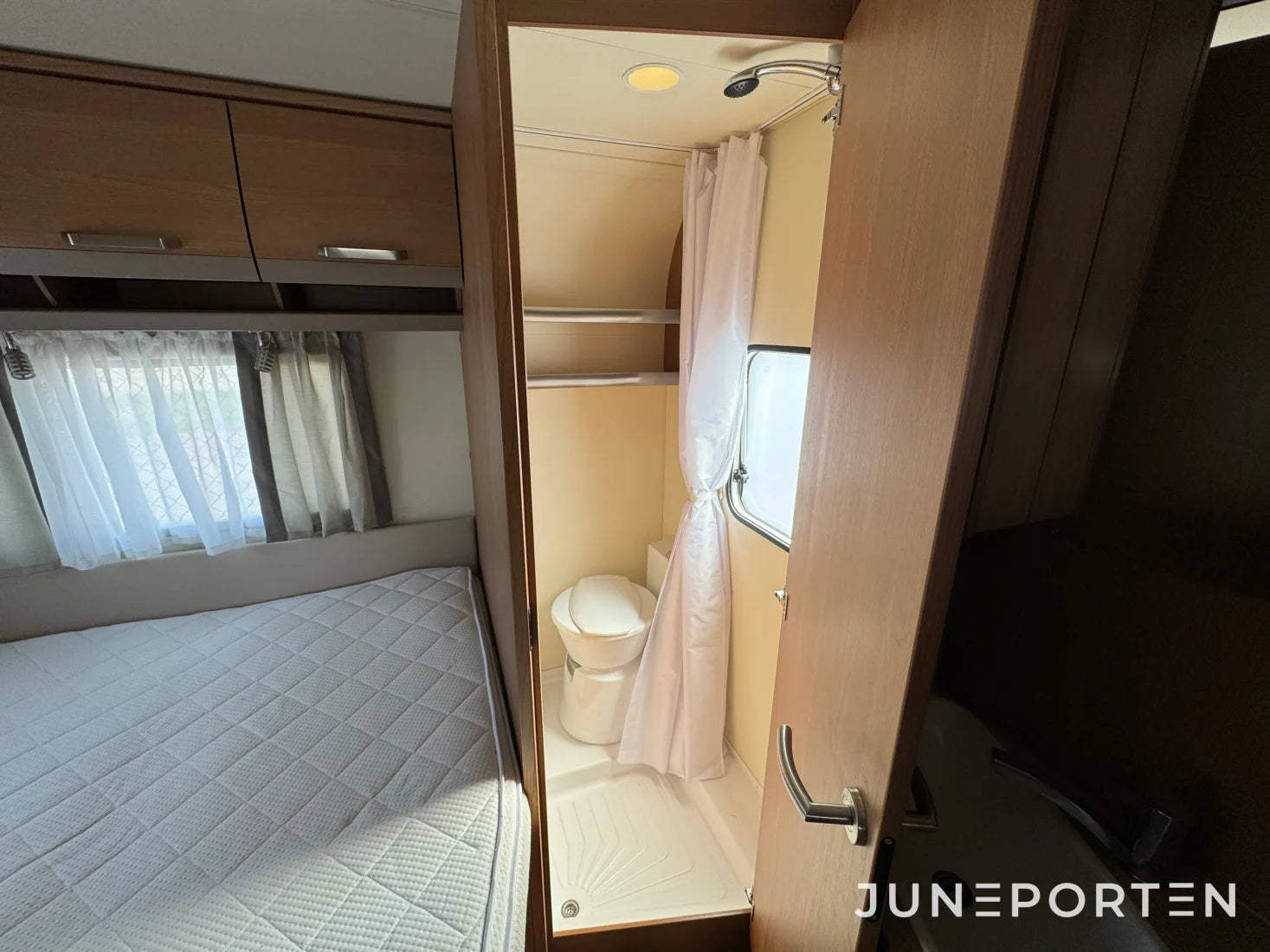 Husvagn Knaus W04 Sport