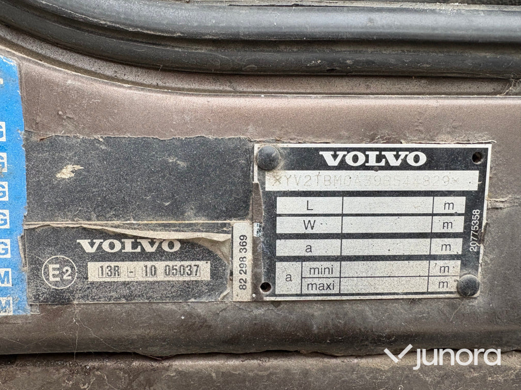 Hästlastbil - Volvo, FL-240, Whittaker