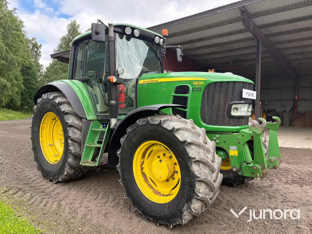 Traktor - John Deere, 6830 Premium