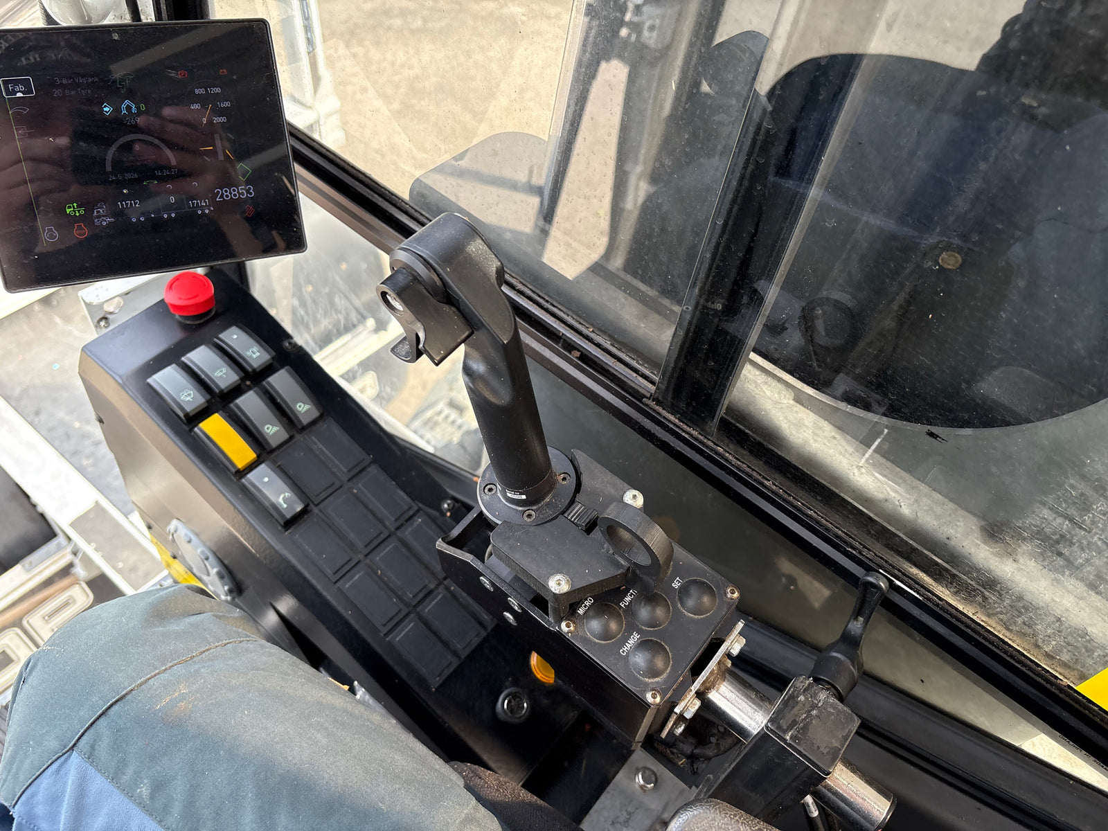 Timmerbil med kran - Scania, R660B6X4NB