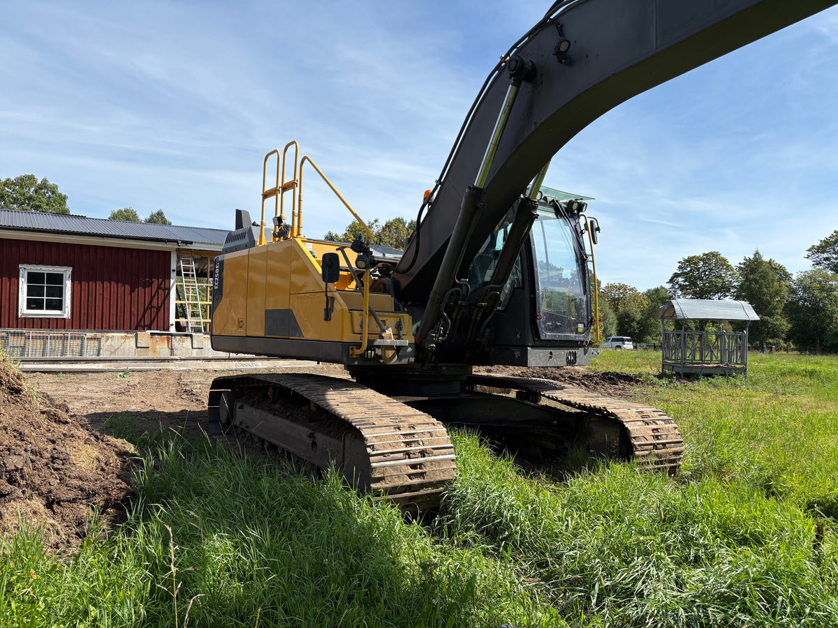 Bandgrävare Volvo EC250EL