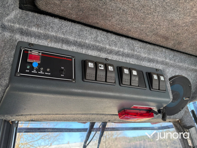 Skotare + Flistugg - Valmet, 890.3, Erjo 9/93