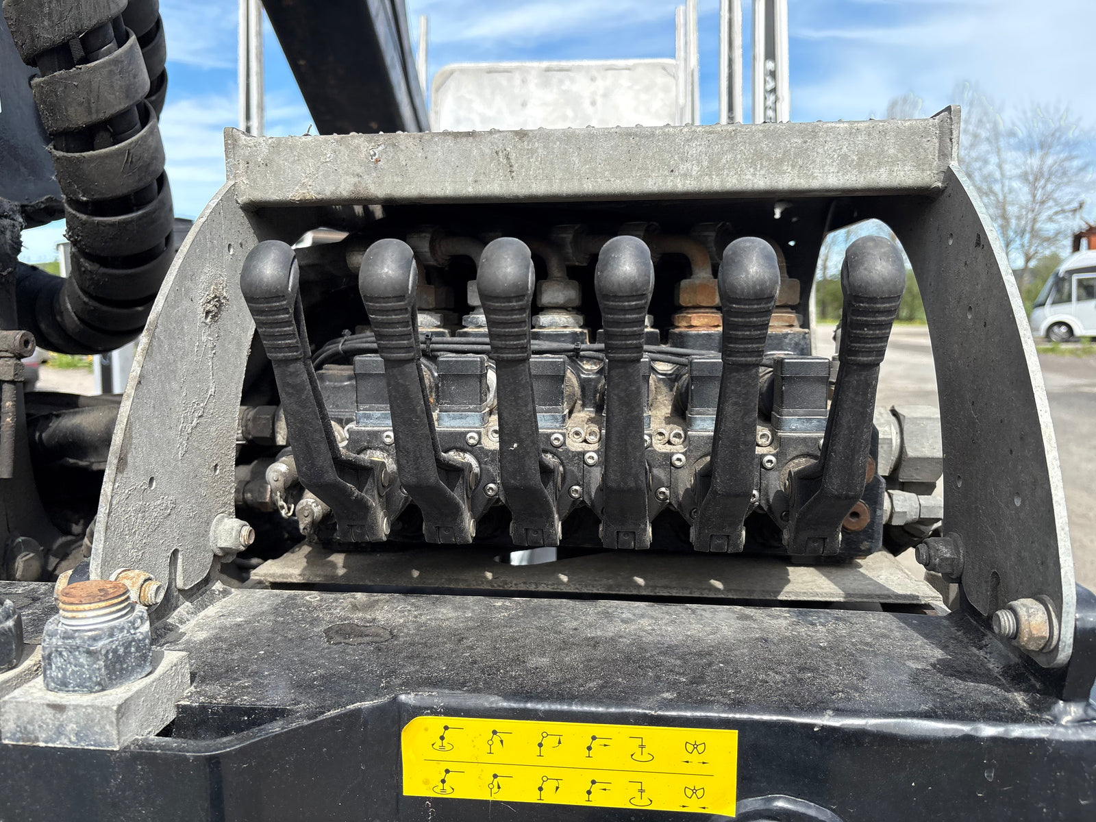Timmerbil med kran - Scania, R660B6X4NB