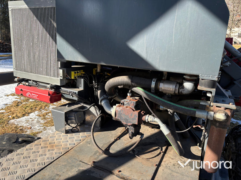 Skotare + Flistugg - Valmet, 890.3, Erjo 9/93