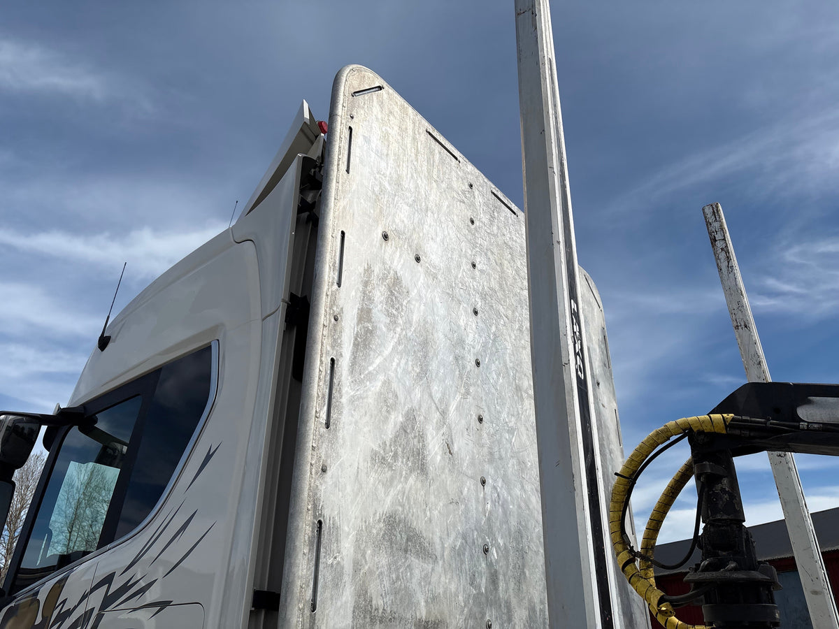 Timmerbil med kran - Scania, R660B6X4NB
