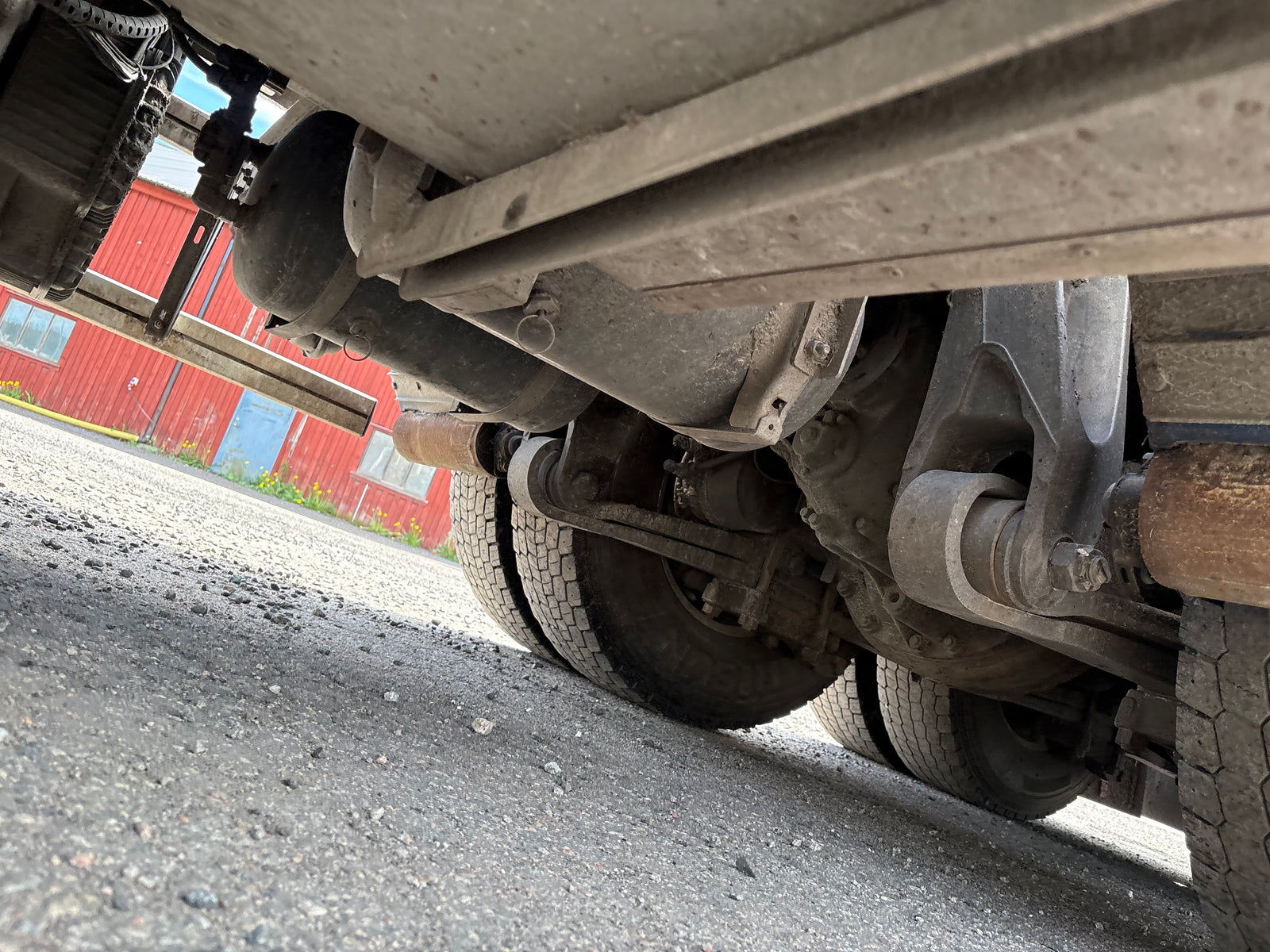 Timmerbil med kran - Scania, R660B6X4NB