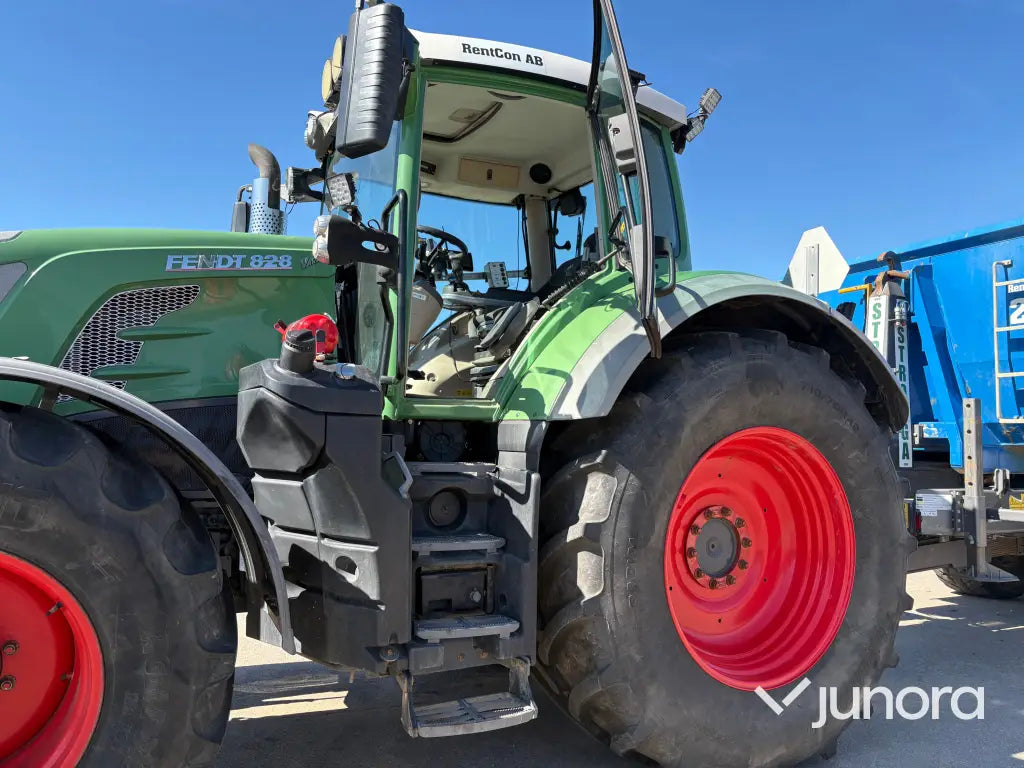 Traktor - Fendt, 828 Vario