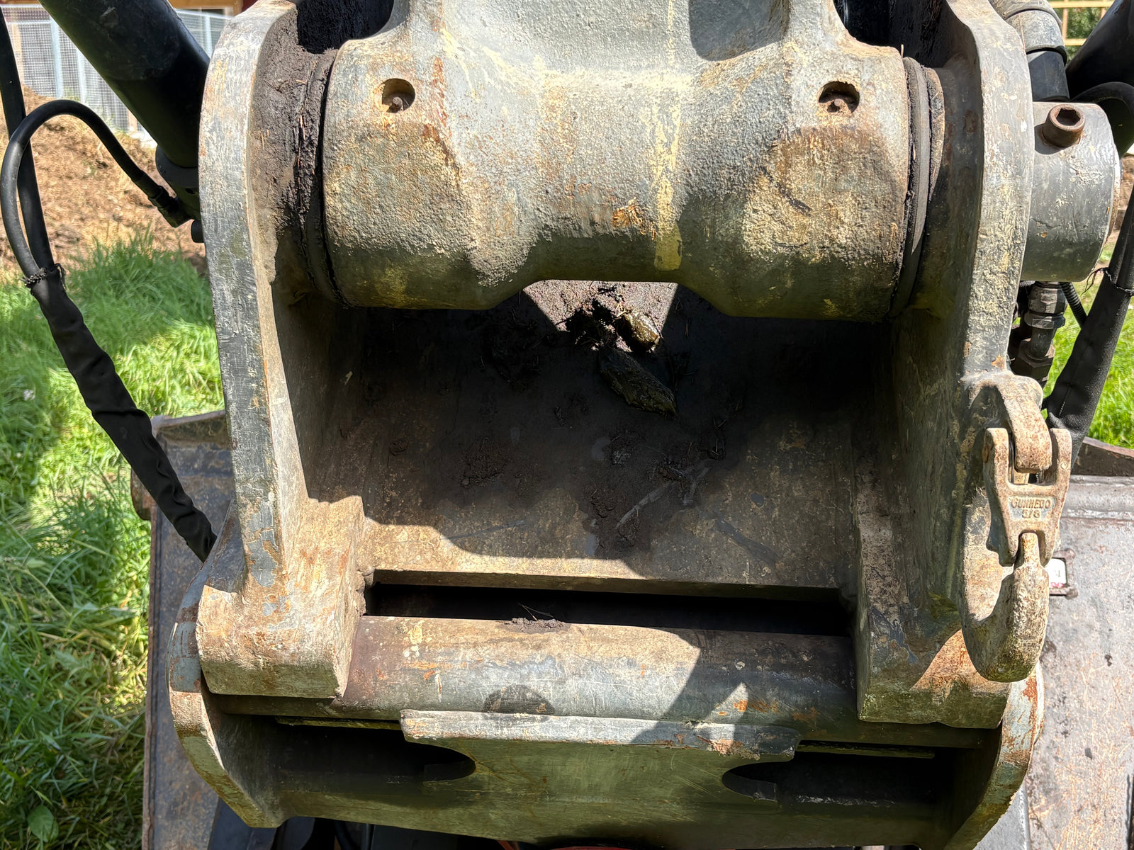 Bandgrävare Volvo EC250EL