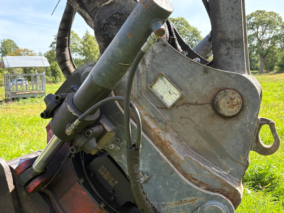 Bandgrävare Volvo EC250EL