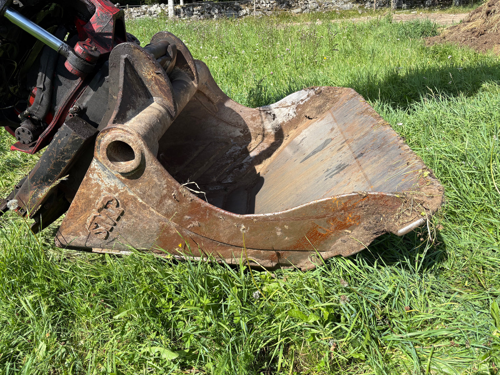 Bandgrävare Volvo EC250EL