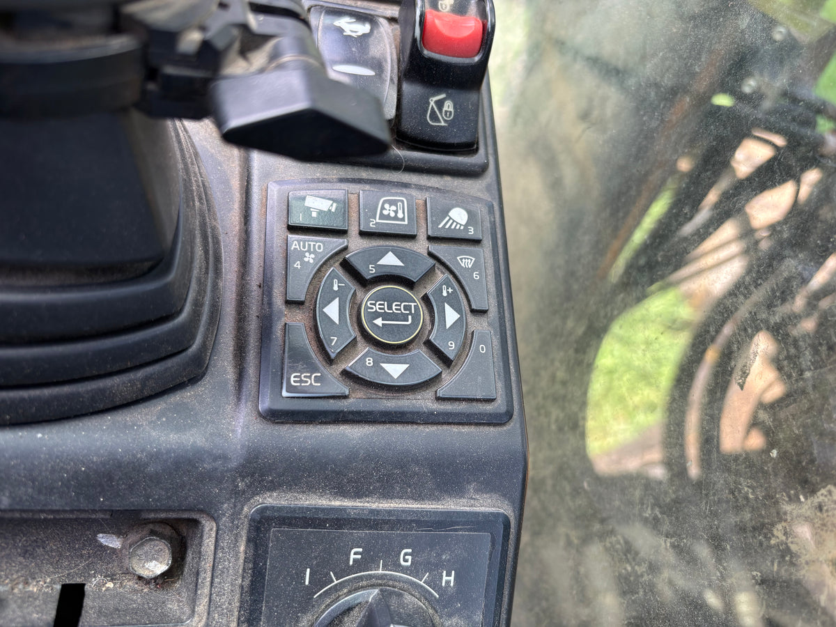Bandgrävare Volvo EC250EL