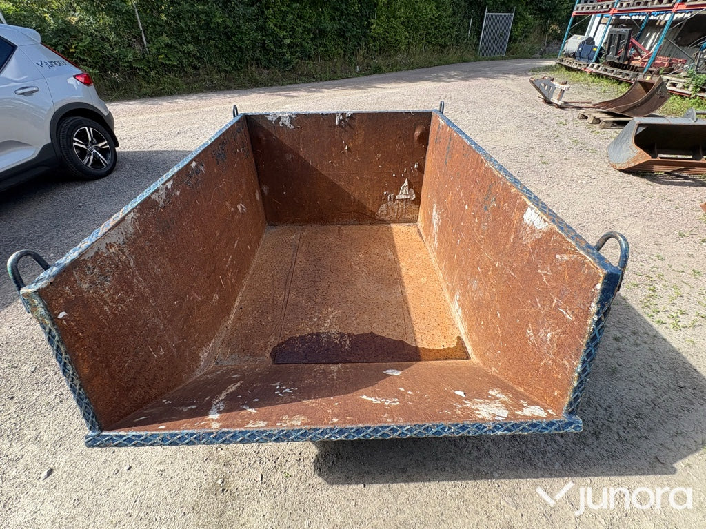 Container