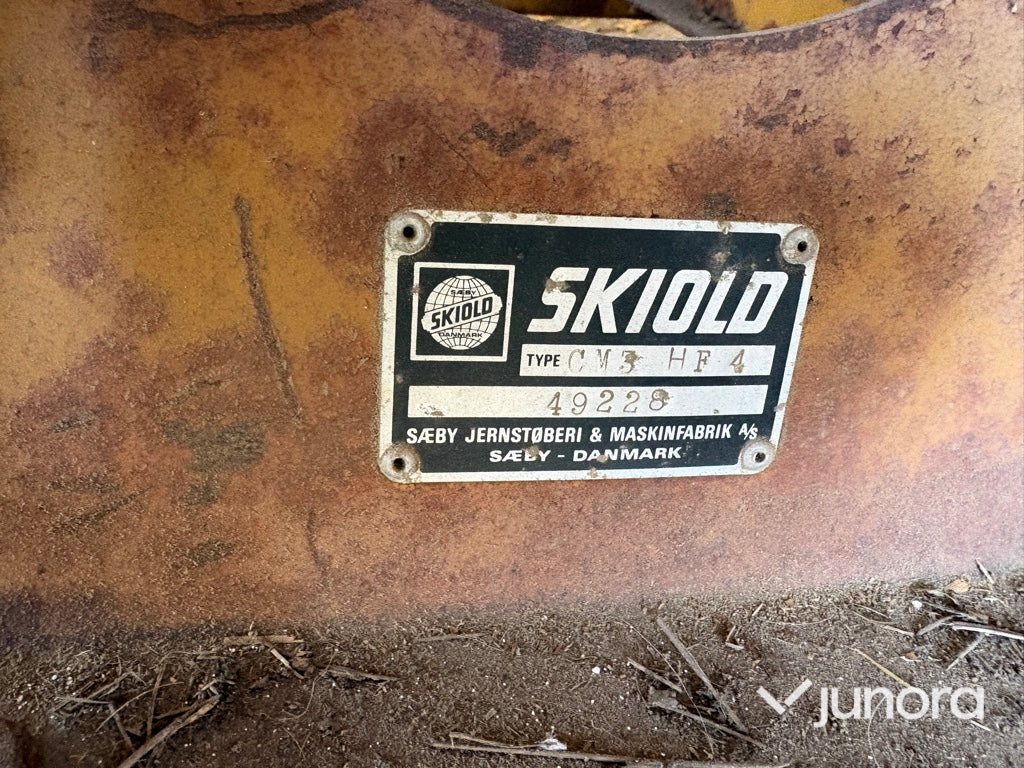 Halmrivare - SKIOLD CV3 HF4