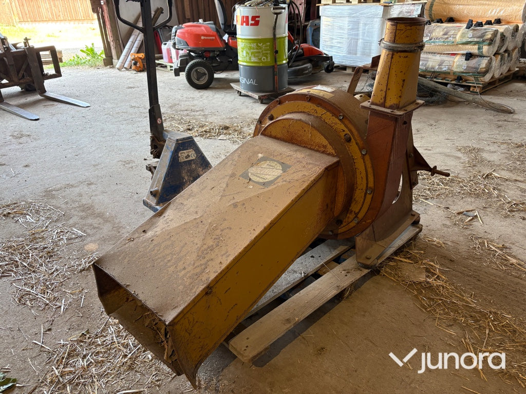 Halmrivare - SKIOLD CV3 HF4