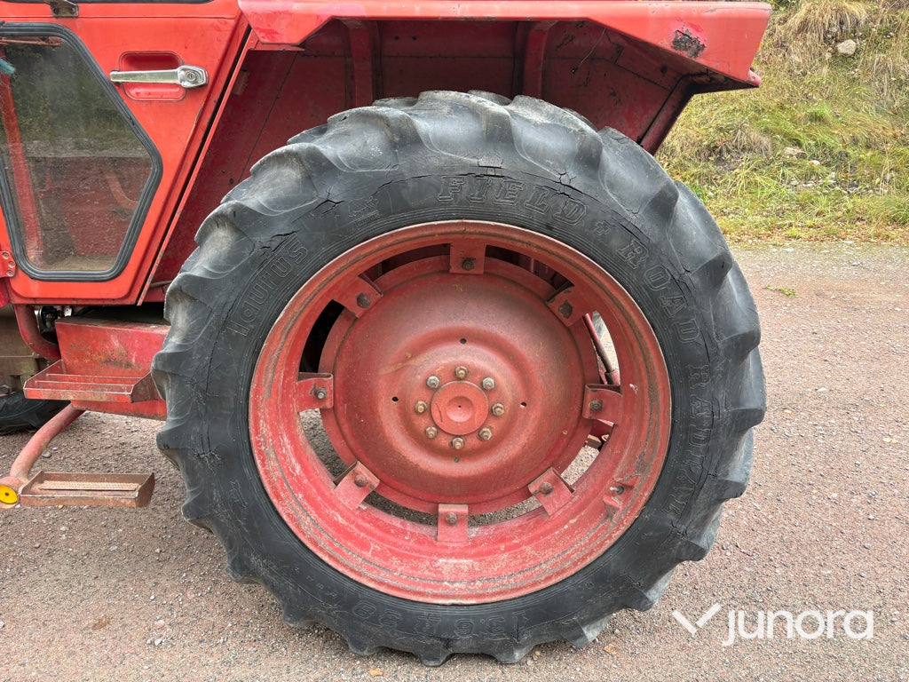 Traktor Volvo BM 2254