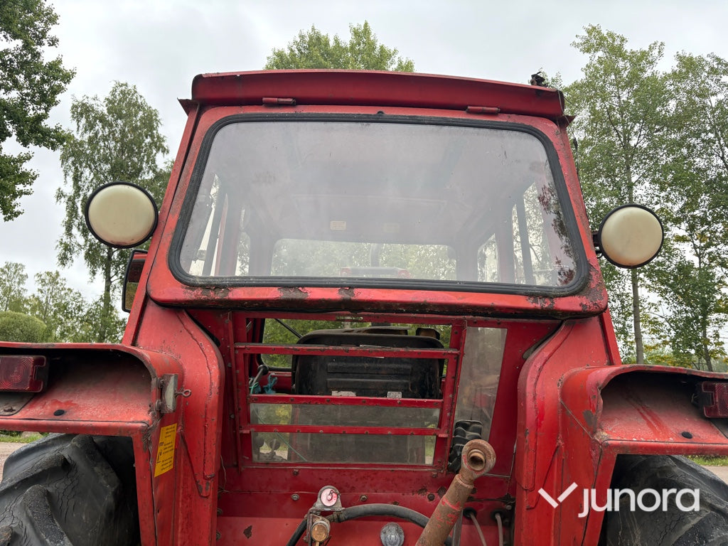 Traktor Volvo BM 2254