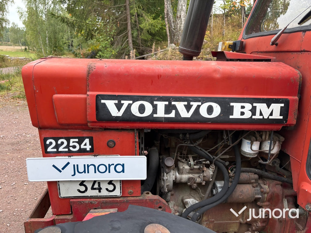 Traktor Volvo BM 2254