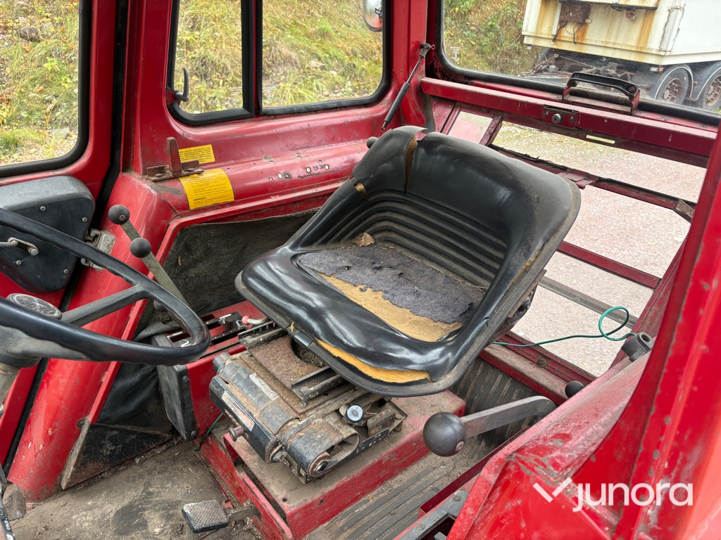 Traktor Volvo BM 2254