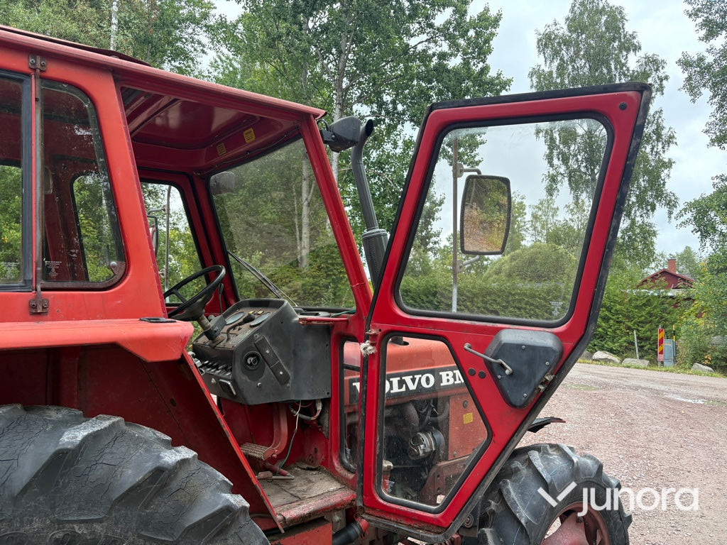 Traktor Volvo BM 2254