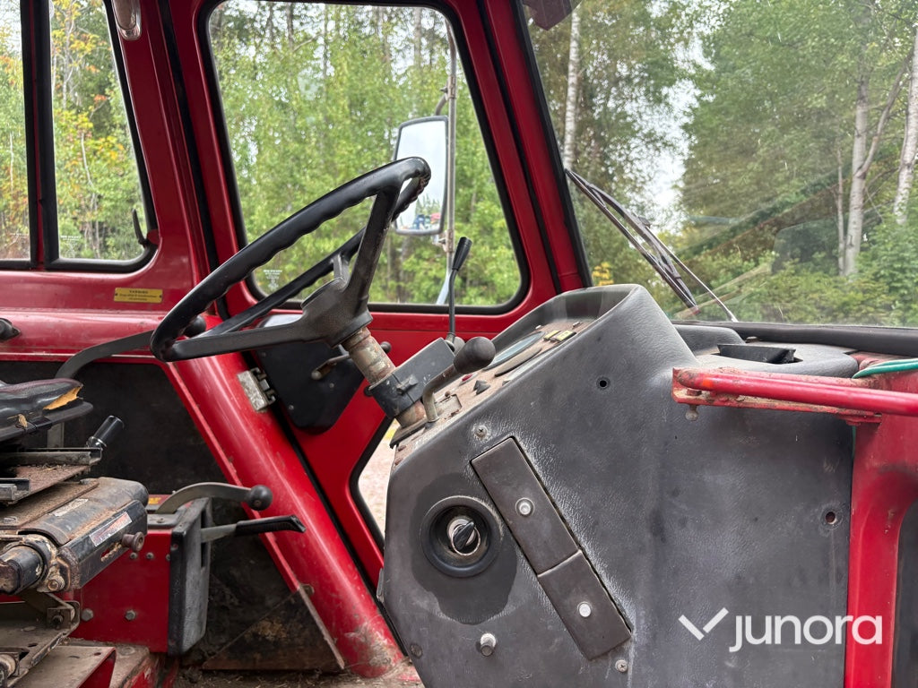 Traktor Volvo BM 2254