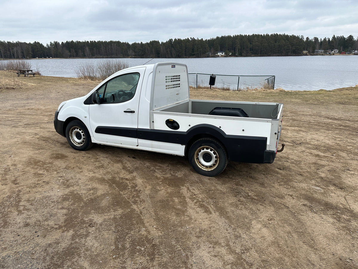 Lätt lastbil Peugot Partner