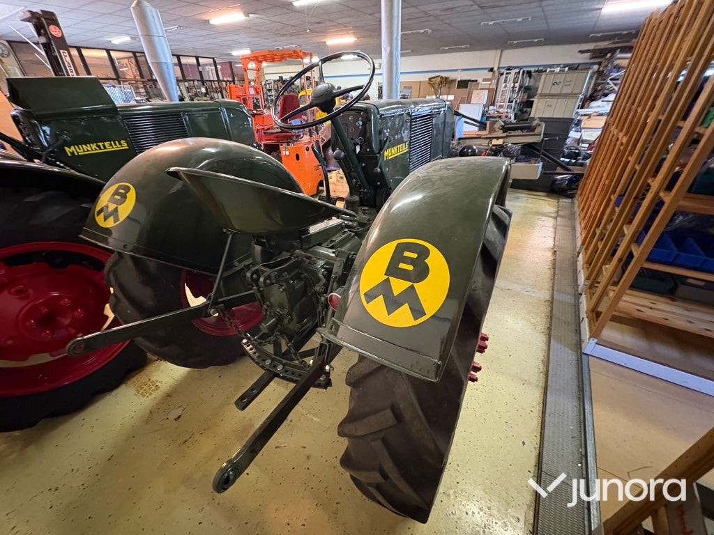 Traktor Bolinder Munktell BM10