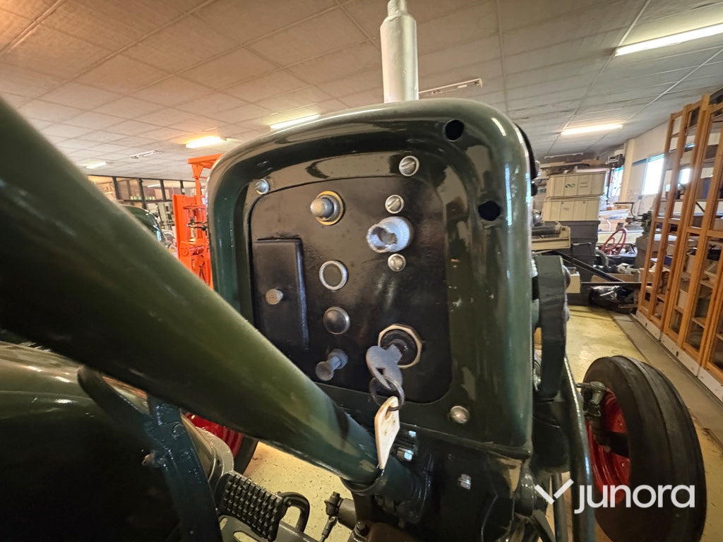 Traktor Bolinder Munktell BM10