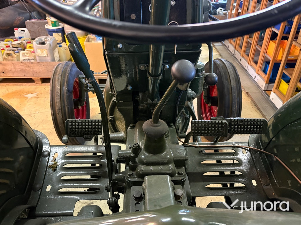 Traktor Bolinder Munktell BM10