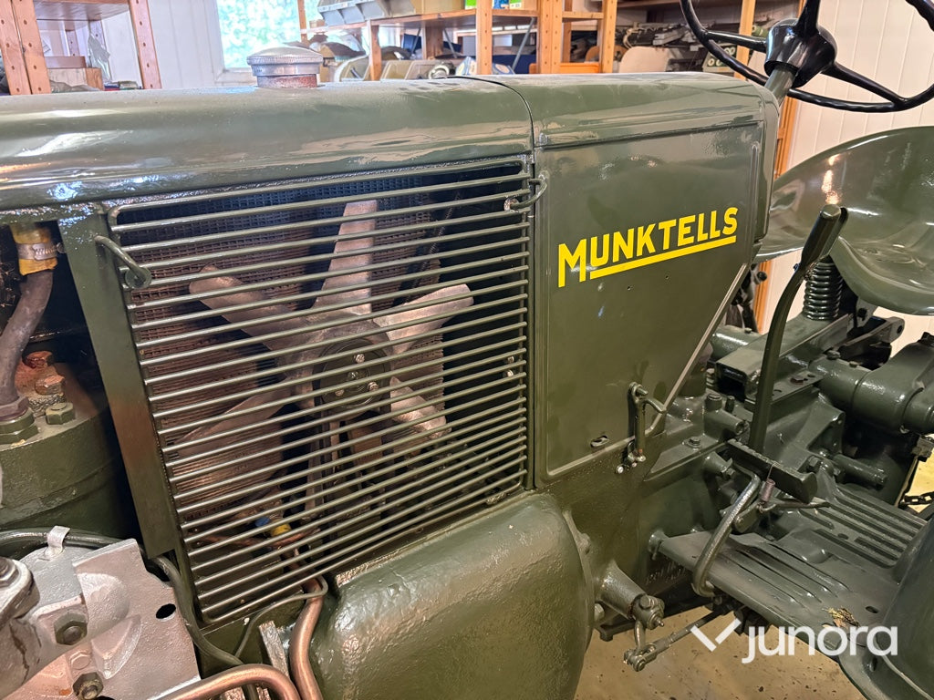 Traktor Bolinder Munktell BM10