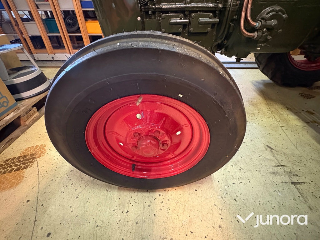 Traktor Bolinder Munktell BM10