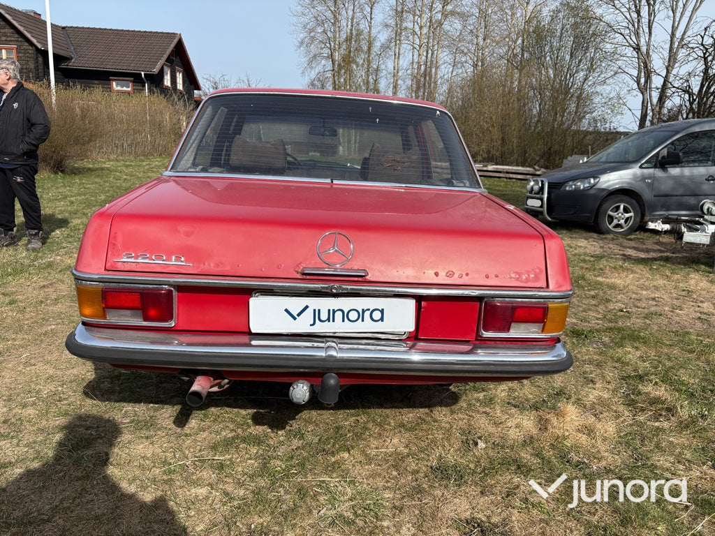 Veteranbil - Mercedes-Benz 220 D/8