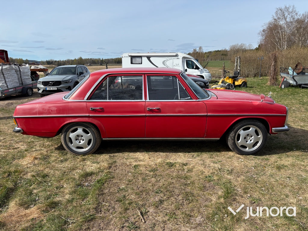 Veteranbil - Mercedes-Benz 220 D/8