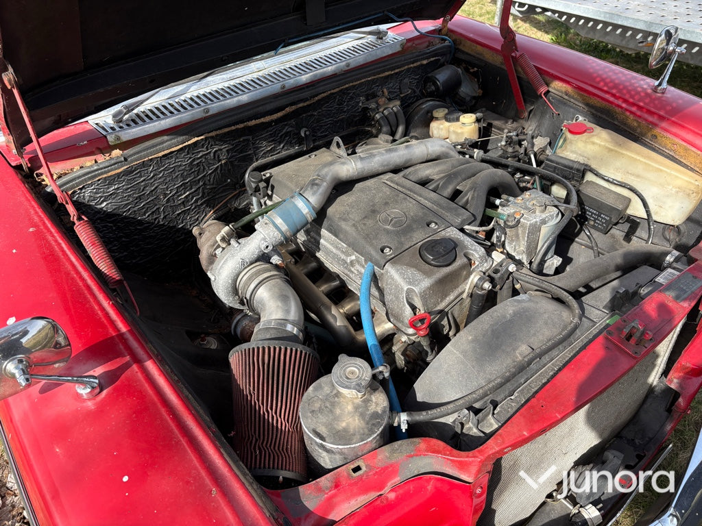 Veteranbil - Mercedes-Benz 220 D/8