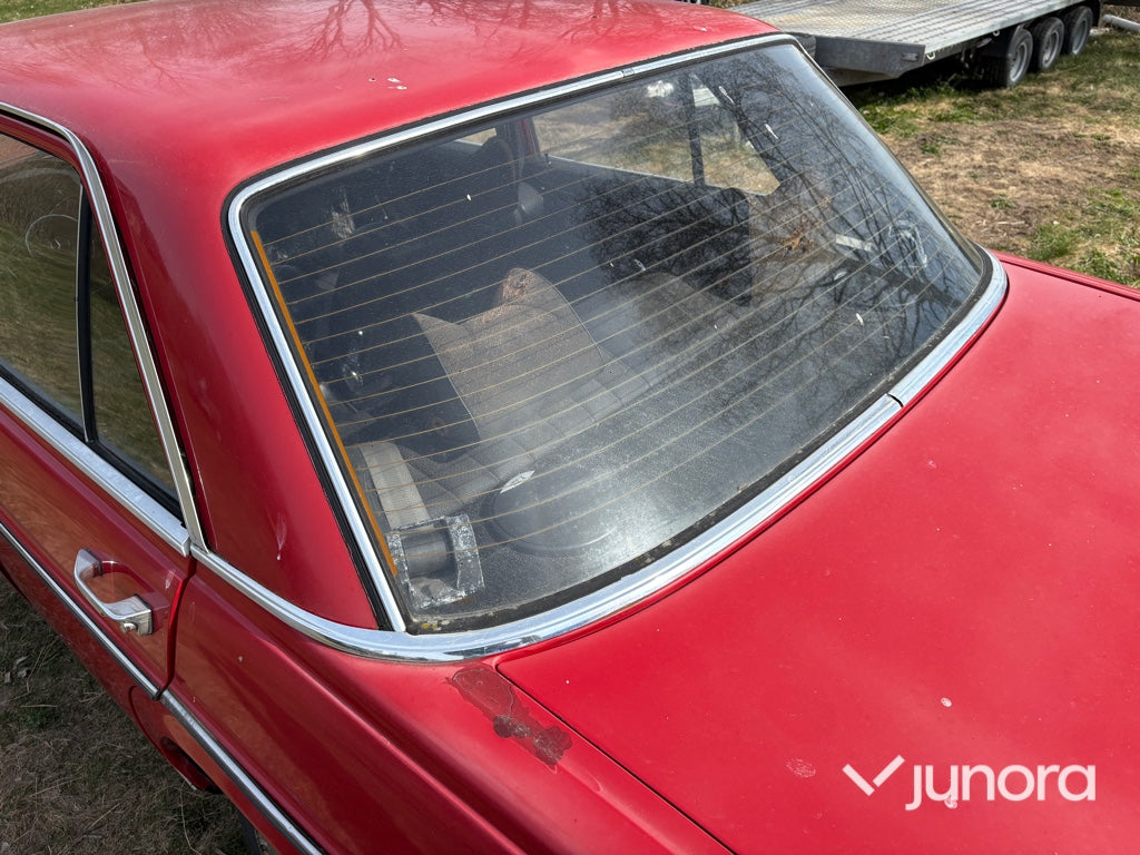 Veteranbil - Mercedes-Benz 220 D/8
