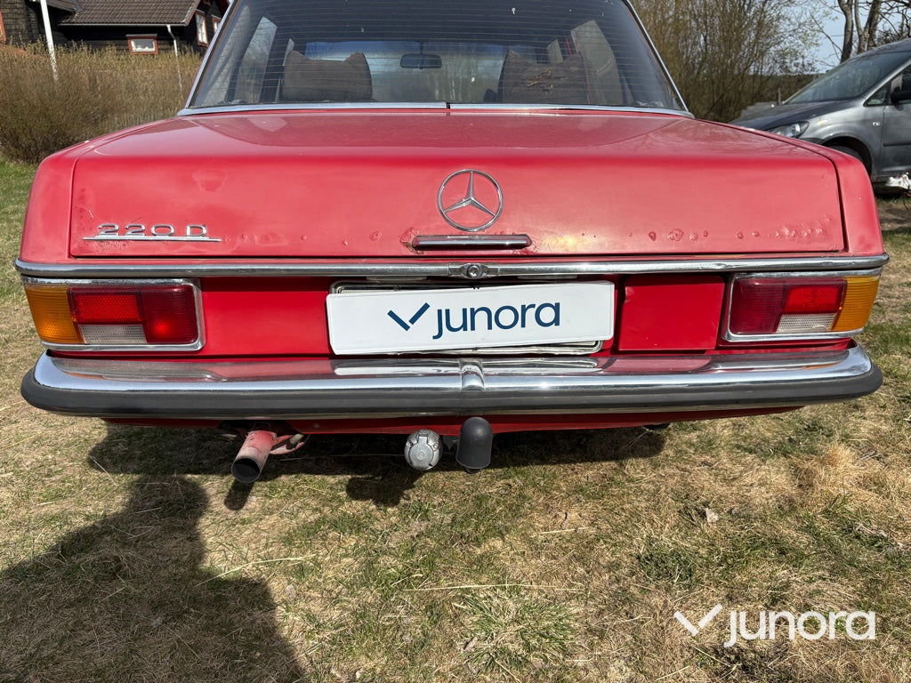 Veteranbil - Mercedes-Benz 220 D/8