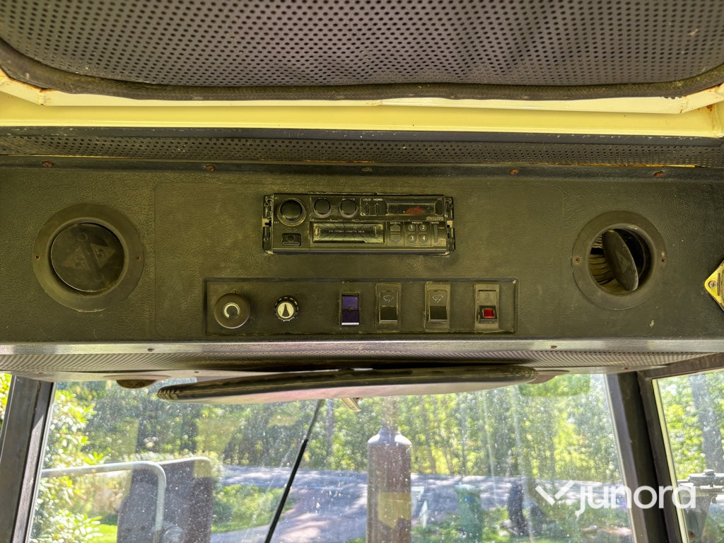 Traktor - International, 484