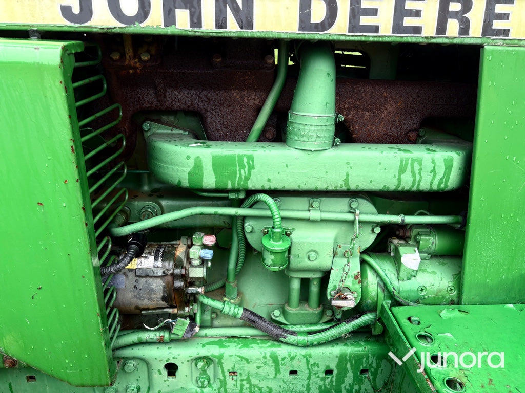 Traktor - JOHN DEERE 4240S MFWD