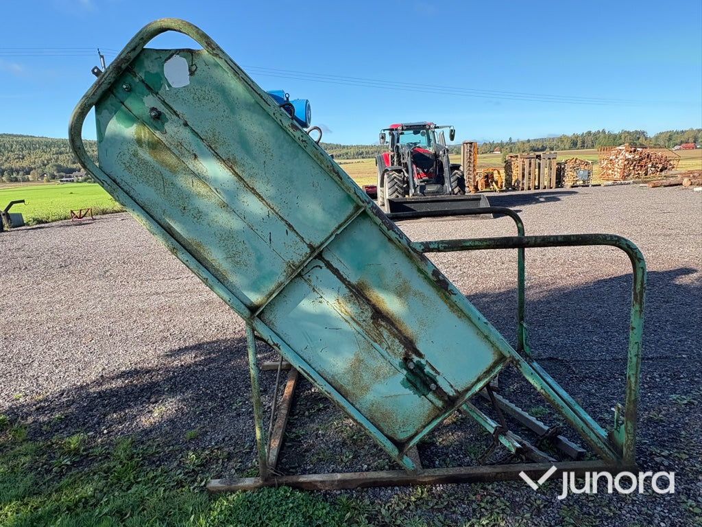 Upprullare för rundbalar