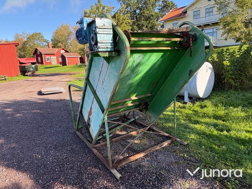 Upprullare för rundbalar
