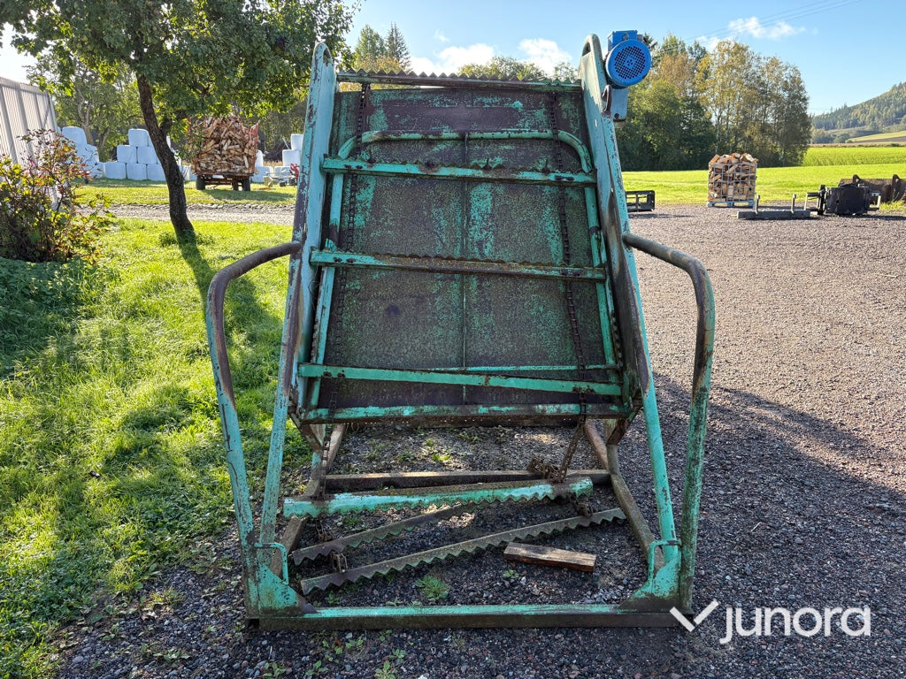 Upprullare för rundbalar