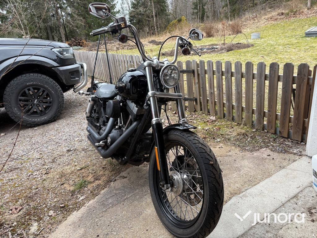 Motorcykel - Harley Davidson, Street bob