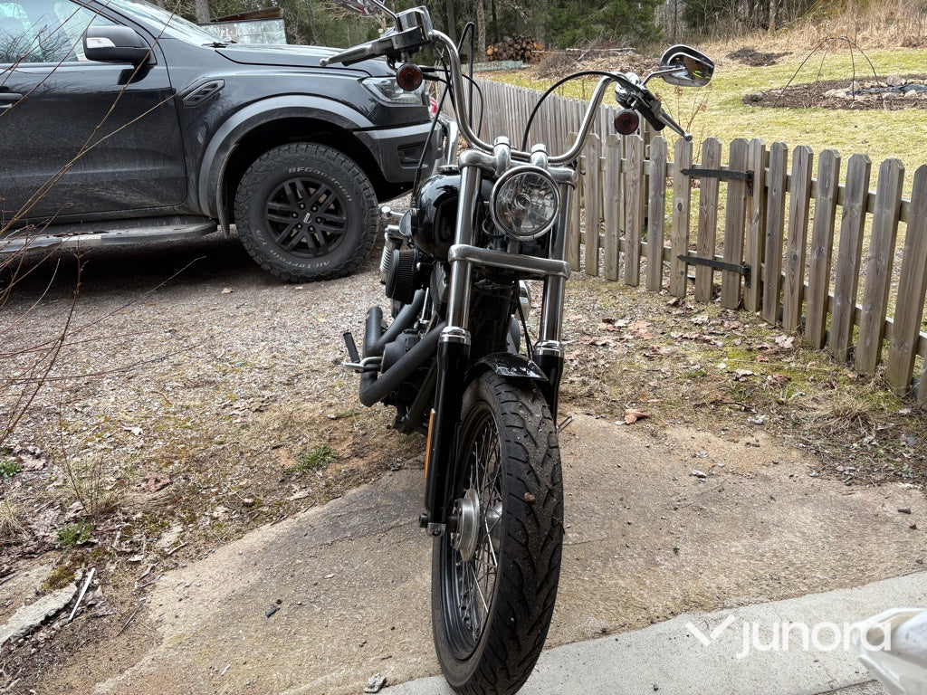 Motorcykel - Harley Davidson, Street bob