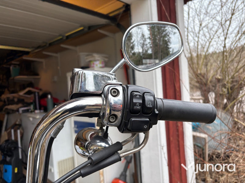 Motorcykel - Harley Davidson, Street bob