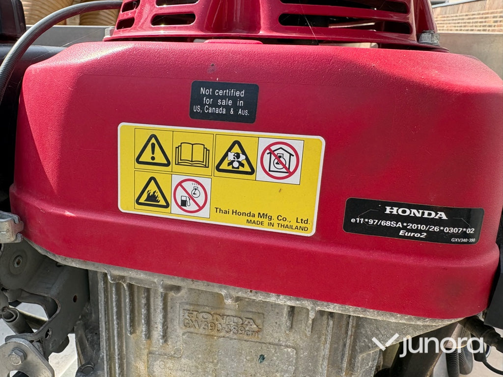 Vacuumlövsug med tippcontainer – Nicodan LS150